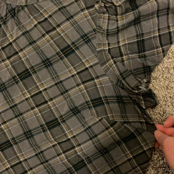 Torrid Gray Plaid Women's Top - Picture 13 of 13